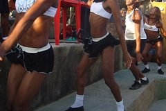 Marccelus-na-Beach-Party-na-Bahamas-050