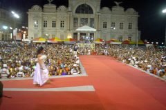 Marccelus-no-Concurso-de-Fantasia-Gay-da-Bahia-de-2004-067