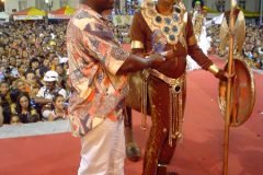 Marccelus-no-Concurso-de-Fantasia-Gay-da-Bahia-de-2004-115