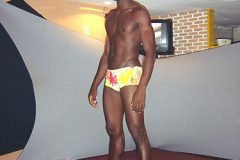 Marccelus-no-Desfile-de-Sungas-na-Olympus-038