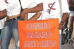 Marccelus-no-Dia-Mundial-de-Luta-Contra-a-AIDS-na-Bahia-010