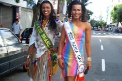 parada2003_029