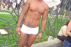 marccelus_gaypride2004_0131